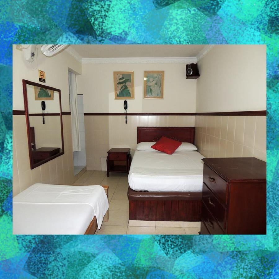 Hotel Mar Azul บาร์รังกีญา ภายนอก รูปภาพ