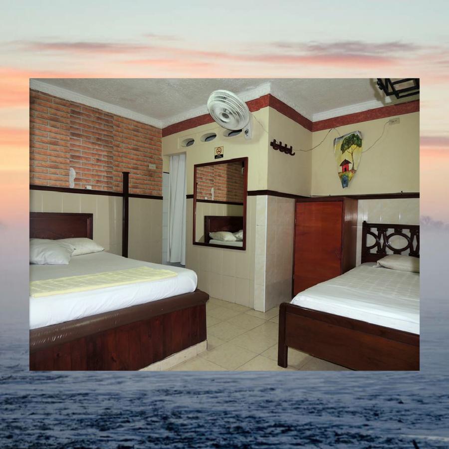 Hotel Mar Azul บาร์รังกีญา ภายนอก รูปภาพ